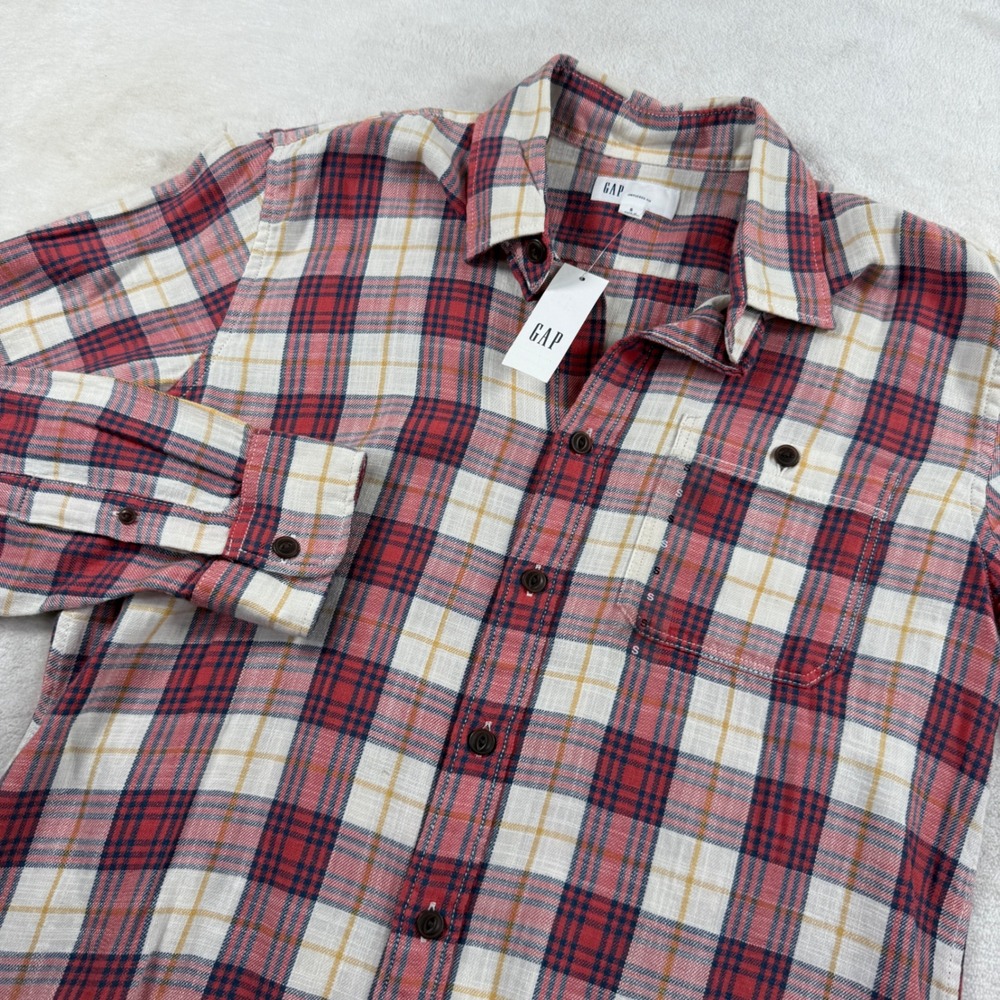 Gap Mens Small Untucked Fit Red Plaid Flannel Button Down Shirt New NWT Cotton